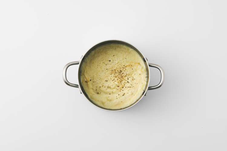 Aardappelen stampen