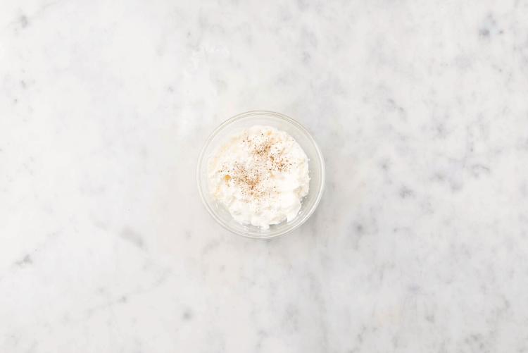 Make the feta yoghurt