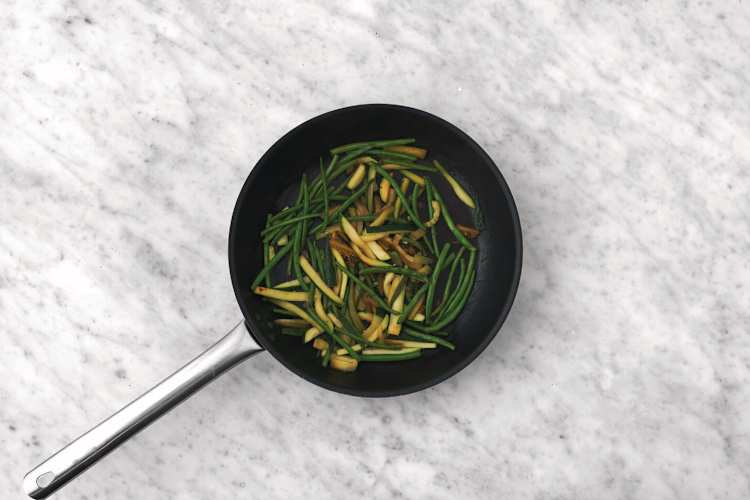 Prep & cook the green beans