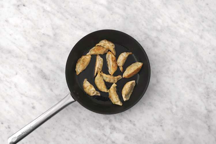 Cook the wontons