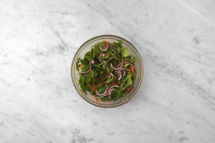 Prepara la ensalada