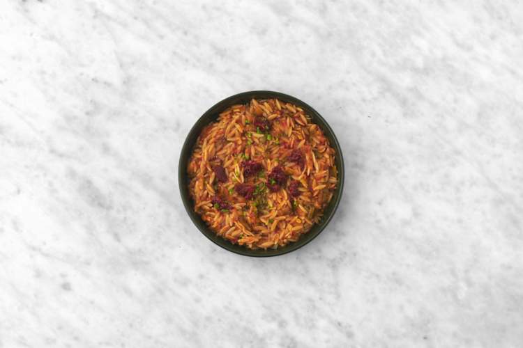 Acaba el risotto y emplata