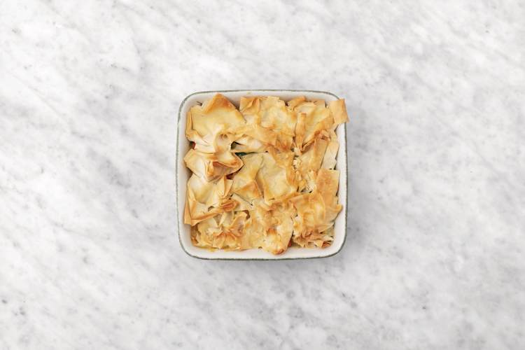 Assemble & bake the pie 