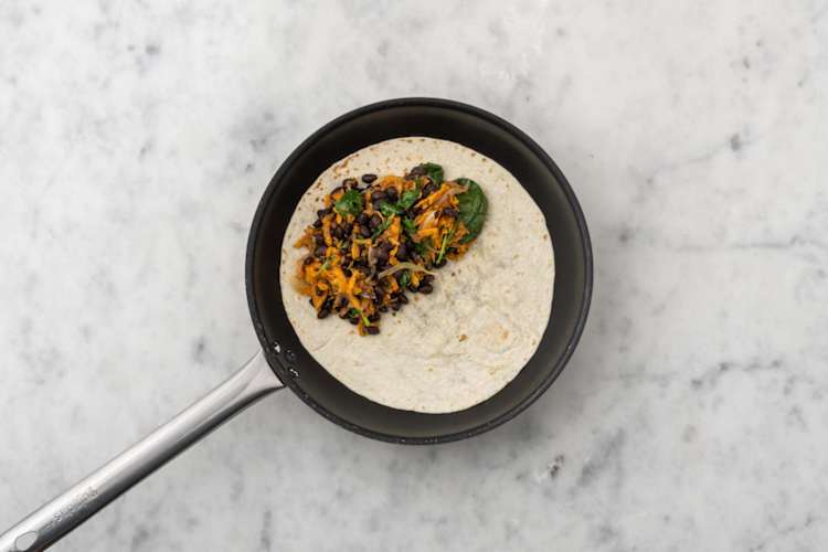 Tortillas braten