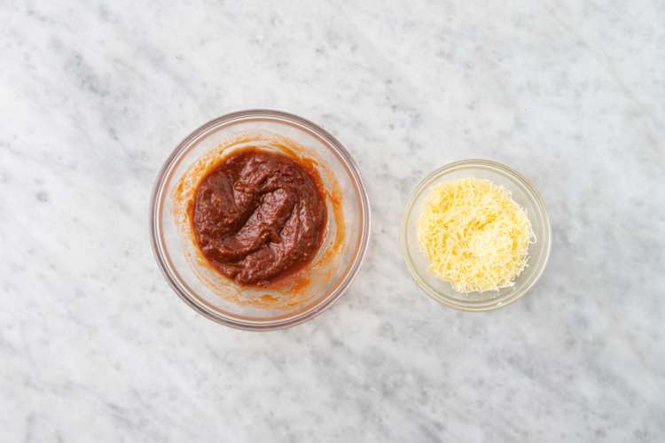 Mix the BBQ Sauce