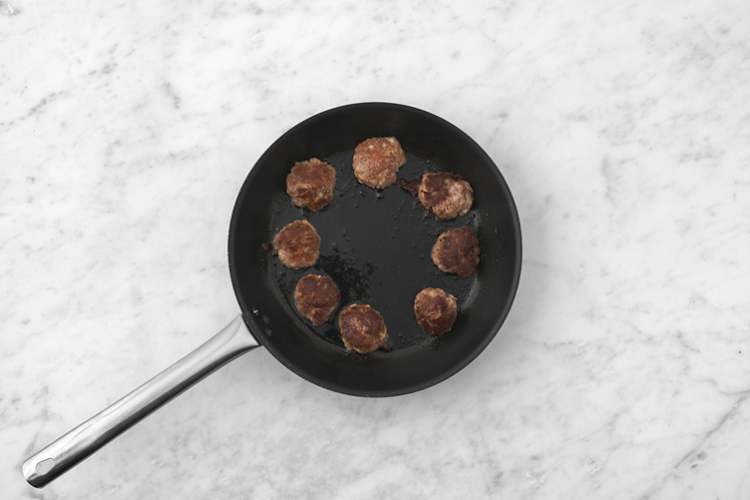 Make & cook the rissoles