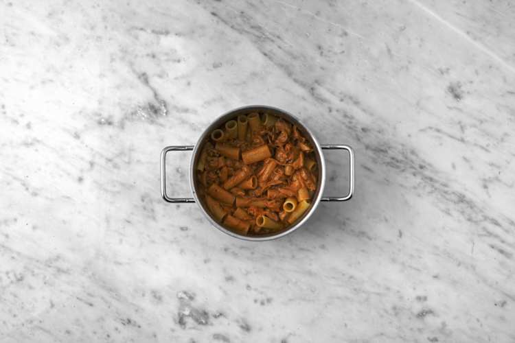 Combina los ingredientes