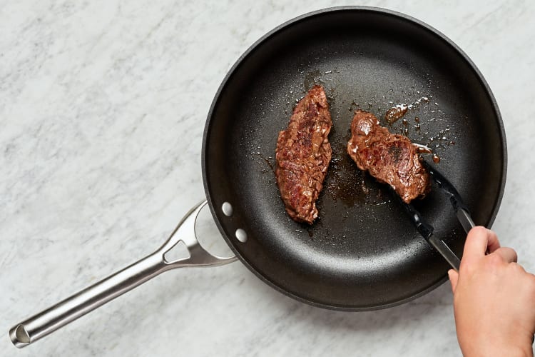 Cook Steak & Toast Bread