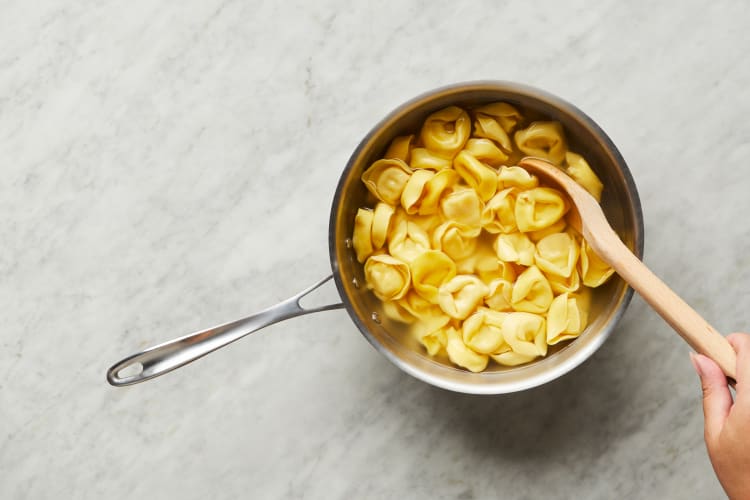 Cook Tortelloni