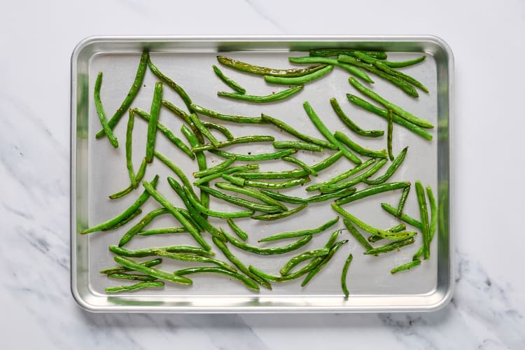 Roast Green Beans & Toast Buns 