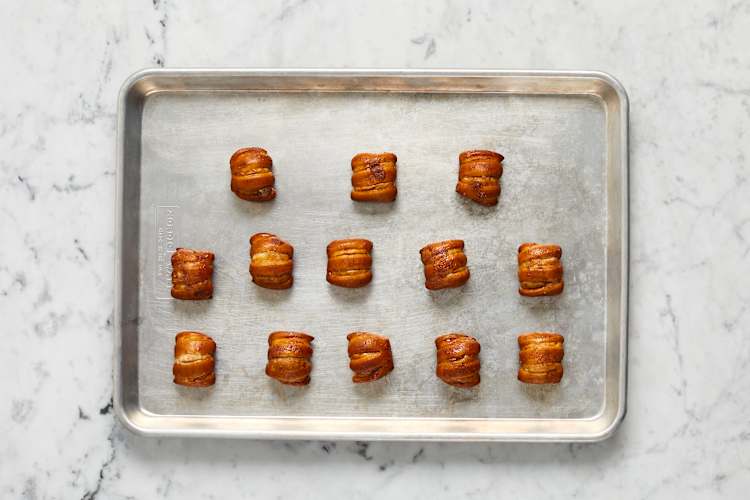 Heat Pretzels 