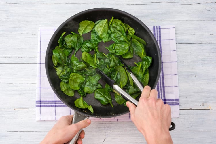 Cook the spinach