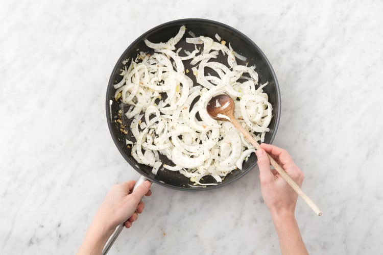 Cook fennel.