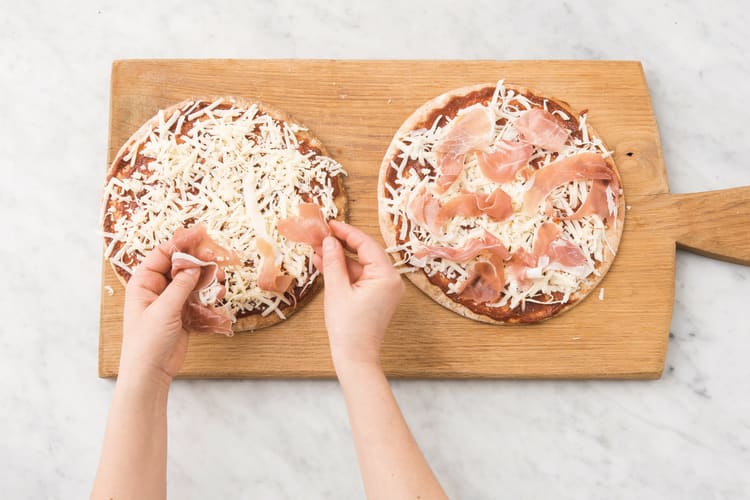 TOP THE PIZZA