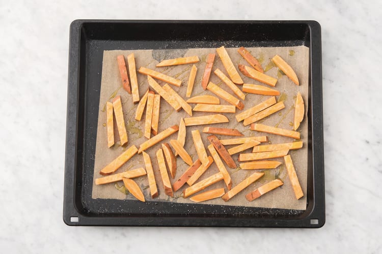 BAKE THE SWEET POTATO FRIES