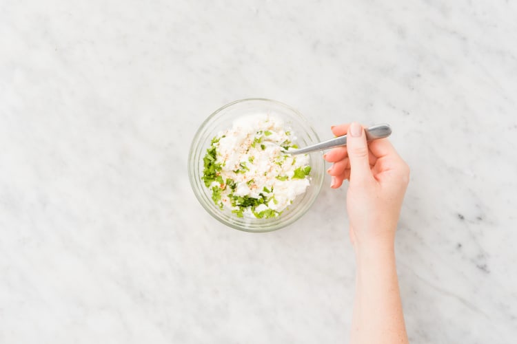 MAKE CORN TOPPING