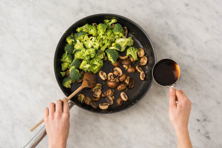 COOK BROCCOLI